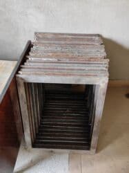 оборудование для мороженого: Карусел шелкография почти новая + термо пресс, железные рамки, печка — 4