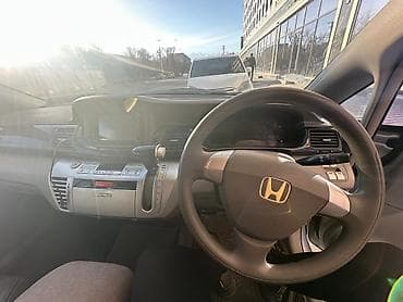 авто из армении в бишкек: Honda Edix: 2005 г., 2 л, Автомат, Бензин — 5