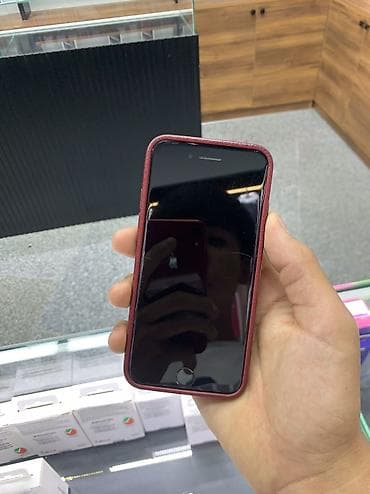 iphone 8 plus: IPhone 7, Б/у — 1