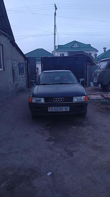 Audi 80: 1989 г., 1.8 л, Седан