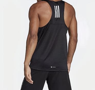 Футболки: Мужская футболка, S, Adidas, Новый, цвет - Черный — 1