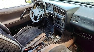ваз 2011: Volkswagen Passat: 1988 г., 1.8 л, Механика, Бензин, Седан — 3