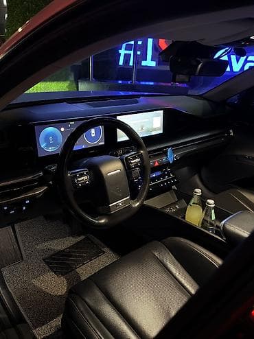 3 uz: Hyundai Grandeur: 2023 г., 3.5 л, Автомат, Газ — 4