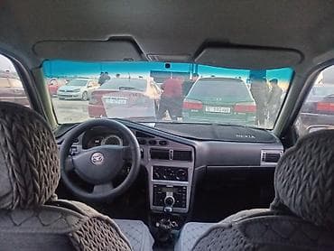 ролик нексия: Daewoo Nexia: 2008 г., 1.6 л, Ручные, Бензин, Седан — 4