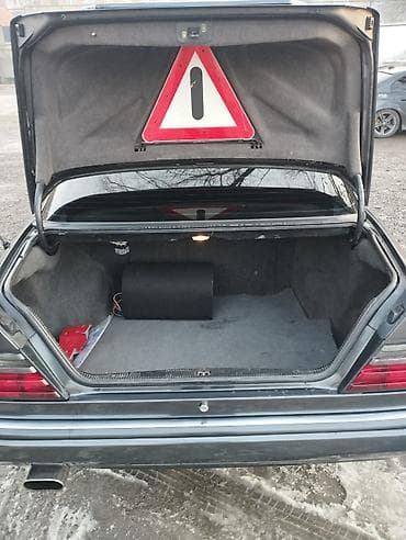 e53 4 8: Mercedes-Benz W124: 1994 г., 2.8 л, Автомат, Бензин, Седан — 7