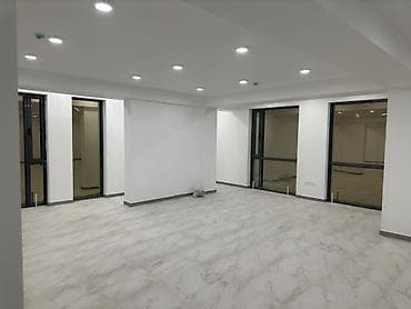 real sight: Аренда офисов, 131 м², В бизнес центре, 1 линия — 4