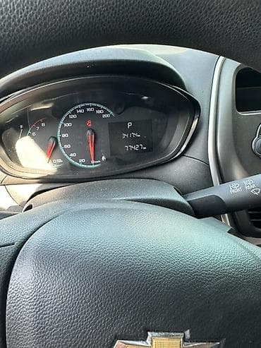 кирг щелк: Chevrolet Spark: 2017 г., Автомат, Бензин, Хэтчбэк — 5