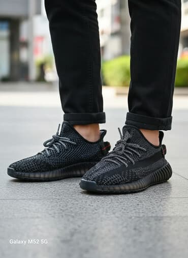 суприм: Мужские кроссовки, 40, Adidas, Б/у, цвет - Черный, Самовывоз — 2