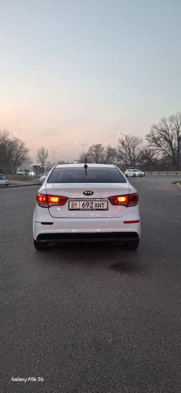 бамперный катафот передний хонда срв 1: Kia Rio: 2017 г., 1.6 л, Автомат, Бензиновая, Седан — 7