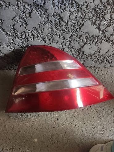 Автокосметика: Задние фонари для автомобиля Mercedes-Benz - Тип: комплект из двух — 3