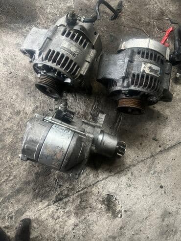 генераторы: Генератор Toyota 1999 г., Б/у, Оригинал, ОАЭ — 1