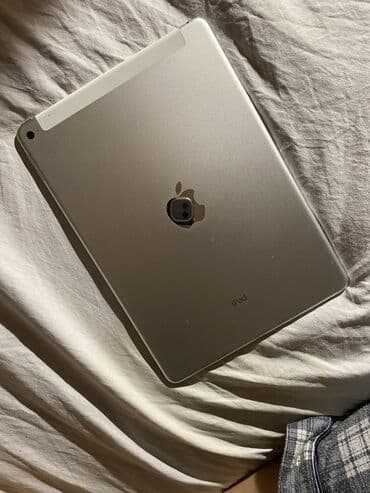 чехол на макбук эйр 15: Планшет, Apple, 9" - 10", Wi-Fi, Классический цвет - Серебристый — 3