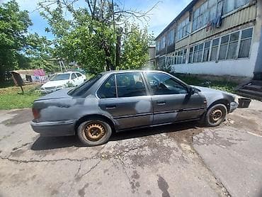4 тактный: Honda Accord: 1990 г., Бензин, Седан — 9