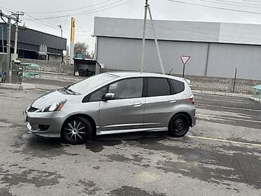 рул фит: Honda Fit: 2010 г., 1.5 л, Кол менен иштөөчү, Газ, Хетчбек — 6
