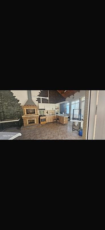 выход к речке: Сдаётся дом на долгий срок 
Адрес КойТаш Арашан
Позвонить вотсап — 6