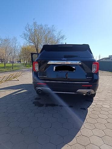 e53 x5: Ford Explorer: 2022 г., 2.3 л, Автомат, Бензин, Кроссовер — 3