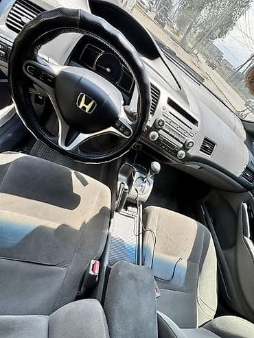 byd e7: Honda Civic: 2007 г., 1.3 л, Автомат, Гибрид, Седан — 5