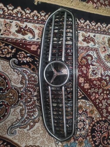 Решетка радиатора Mercedes-Benz 2022 г., Б/у, Оригинал