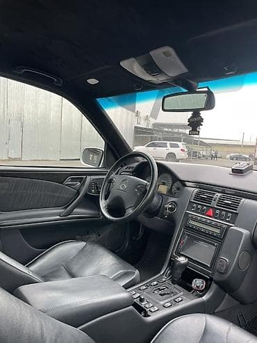 выхлоп е55: Mercedes-Benz E-класс AMG: 1999 г., 4.3 л, Автомат, Бензин, Седан — 8