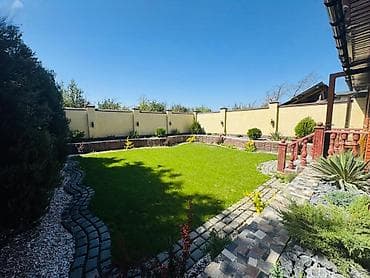 дома киргизия 1: 🏡 2-этажный кирпичный дом 320 м² — Киргизия-1 ✨🔥 📍 район: Киргизия-1 — 8