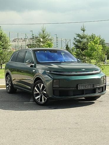 lix: Lixiang L7: 2023 г., 1.5 л, Автомат, Электромобиль, Кроссовер — 1