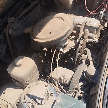 мерседес 210 2 2: BMW 3 series: 1988 г., 1.8 л, Кол менен иштөөчү, Бензин, Седан — 4