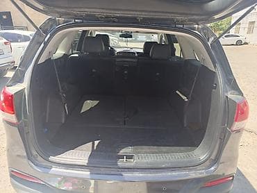 low ll: Kia Sorento: 2017 г., 3.3 л, Типтроник, Бензин, Внедорожник — 10