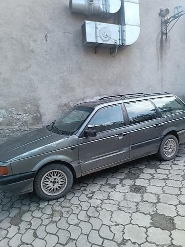 армения обмен: Volkswagen Passat Variant: 1989 г., Универсал — 2