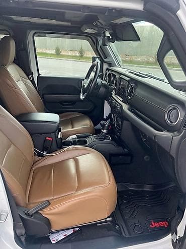 танк: Jeep Wrangler: 2020 г., 2 л, Автомат, Бензин, Внедорожник — 9