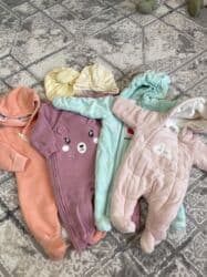 Игрушки: Вещи пакетом на девочку с рождения от 56 размера до 1,5 года, в — 10