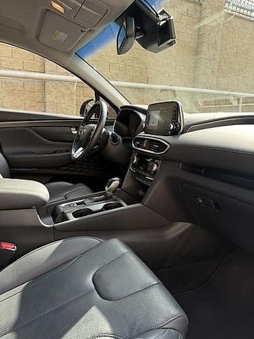 b class: Hyundai Santa Fe: 2019 г., 2 л, Автомат, Дизель, Кроссовер — 4