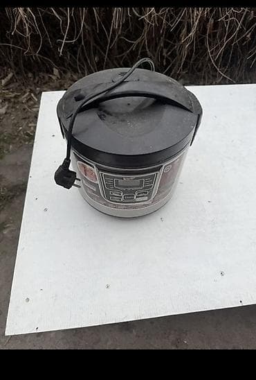 Мультиварка работает просто не пользуюсь на улице стоит надо помыть и at lalafo.kg Мультиварка работает просто не пользуюсь на улице стоит надо помыть и