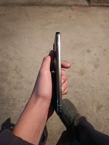 aphone 12 mini: Samsung Galaxy S22 Plus, Б/у, 256 ГБ, цвет - Черный, 1 SIM, 2 SIM, eSIM — 3