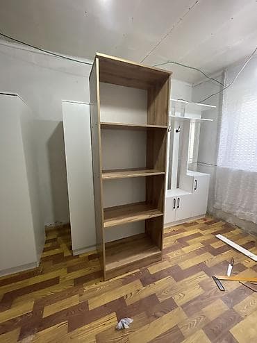 Высота 2 метр ширина 70см. Глубина 40см