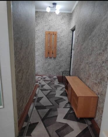 квартира сатып алам жалал абад: 1 бөлмө, 32 м², 105-серия, 8 кабат, Косметикалык ремонт — 2