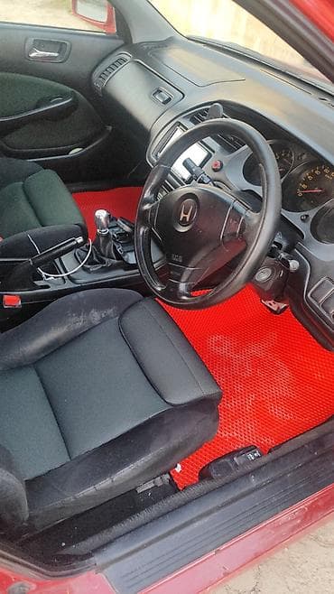 дайхатсу фероза: Honda Torneo: 2000 г., Седан — 5