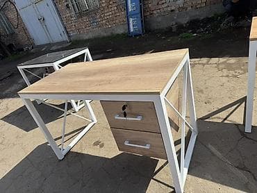 стол стул для маникюра: Маникюрные столы 
Столы маникюрные в наличии — 8