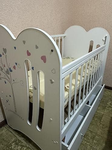 Балдардын кийим-кечелери жана бут кийимдери: Балдар үчүн трансформер керебет, Башка түрү, түсү - Ак — 1