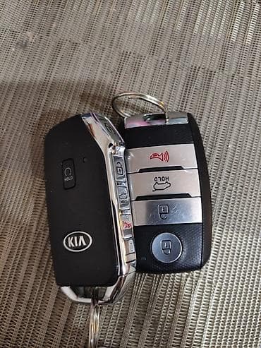 Ключ Kia 2020 г., Б/у, Оригинал