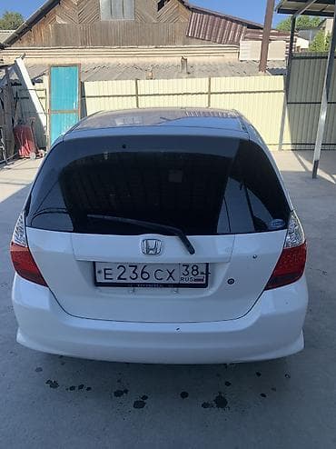 Honda Fit: 2003 г., Вариатор, Бензин — 8