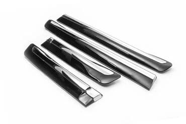 Дверные Молдиг 570 Лексус Все запчасти есть на лексус Тайота 200 at lalafo.kg Дверные Молдиг 570 Лексус Все запчасти есть на лексус Тайота 200