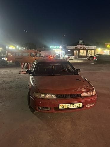 демио парог: Mazda 626: 1992 г., 2 л, Механика, Бензин, Седан — 4