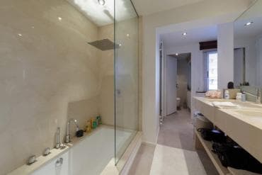 домкрат аренда: 3 бөлмө, Душ кабинасы, Алдын ала ээлөө, Тиричилик техникасы — 5