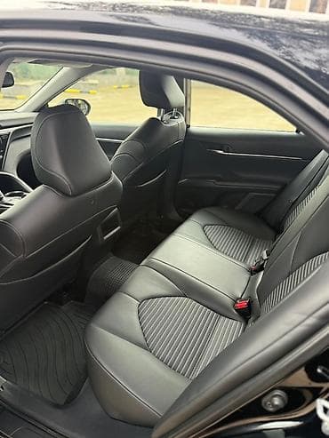 byd e9: Toyota Camry: 2022 г., 2.5 л, Автомат, Бензин, Седан — 3