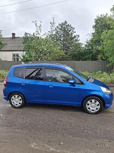 автомобильный сайт киргизии: Honda Jazz: 2006 г., 1.5 л, Вариатор, Бензин, Хэтчбэк — 6