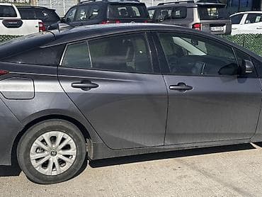 Продажа авто: Toyota Prius: 2020 г., Автомат, Гибрид, Хэтчбэк — 4