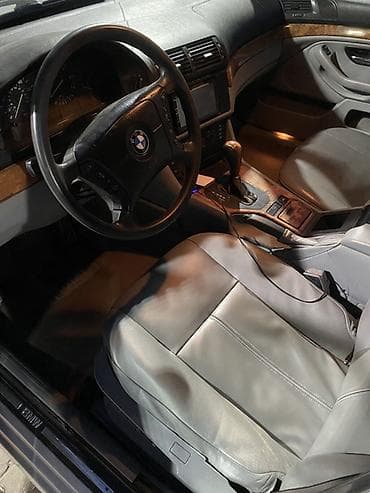 мерседес бенс 140: BMW 5 series: 2000 г., Седан — 9