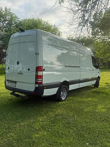 мин булак: Жеңил жүк ташуучу унаа, Mercedes-Benz, Стандарт — 9
