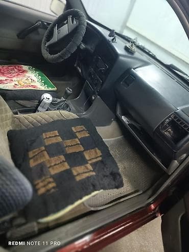 124 e500: Volkswagen Passat: 1991 г., 2 л, Ручные, Бензин, Седан — 1