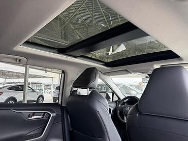 семорка 07: Продается Toyota Wildlander 2023. Максимальная комплектация. Состояние — 9